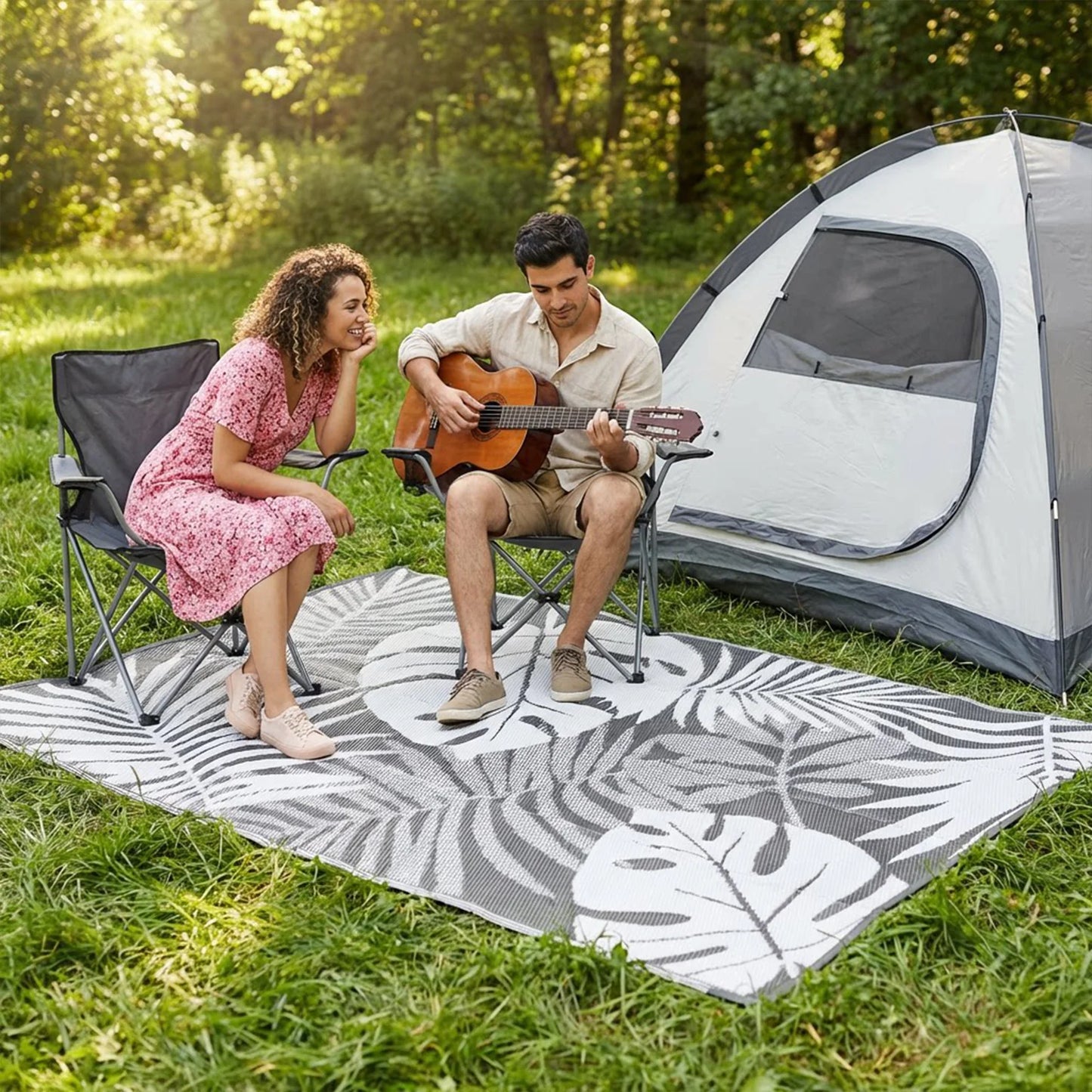 Reversible Waterproof Leaf-Pattern Outdoor Rug