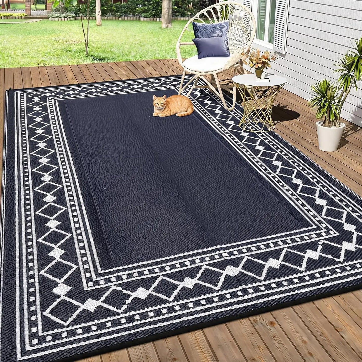 Reversible Waterproof Straw Rug