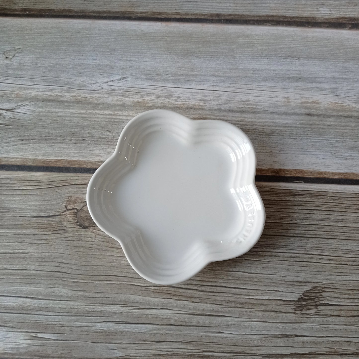 Plum Blossom Ceramic Sauce Dish